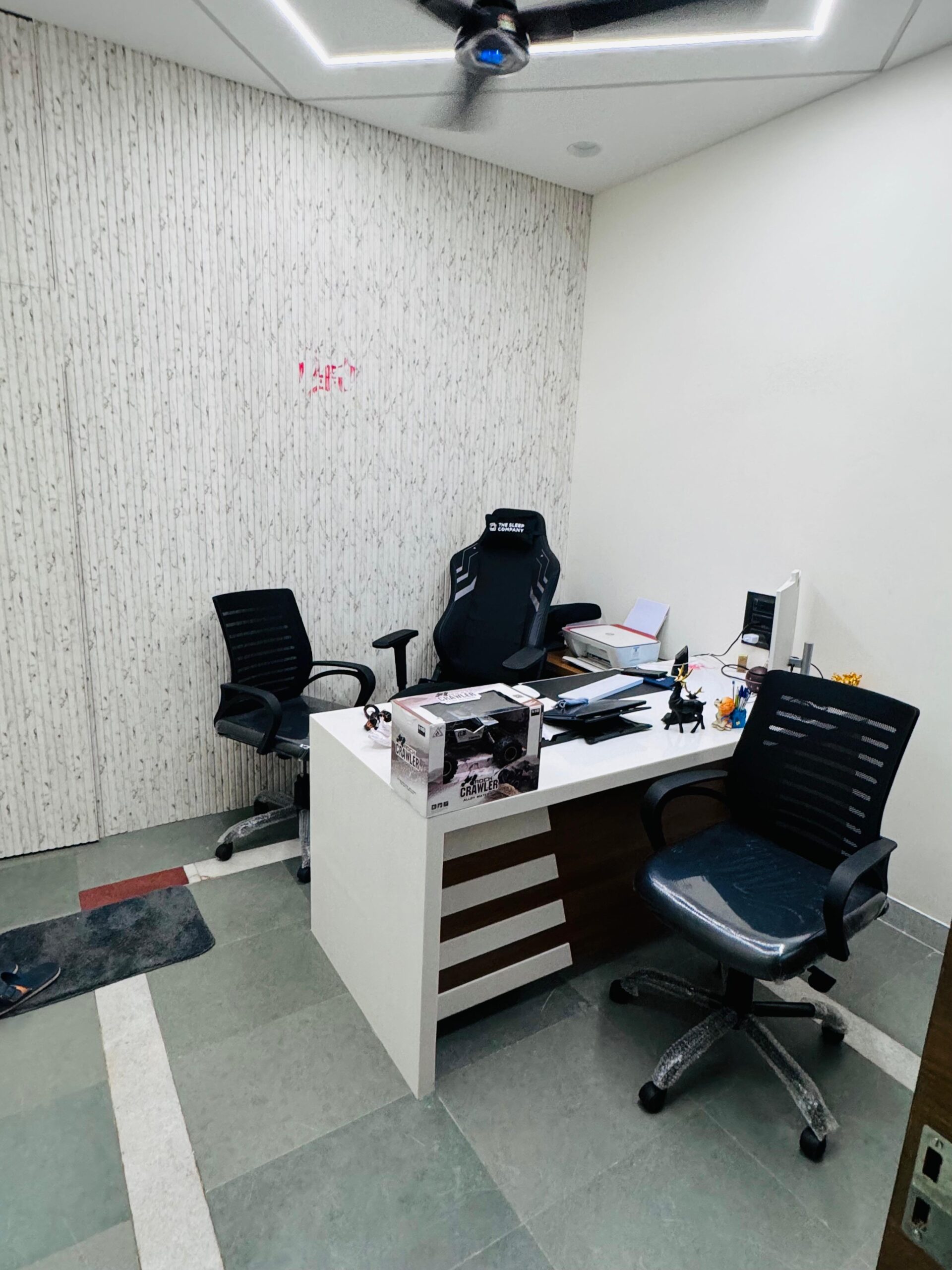 Office Environment 3