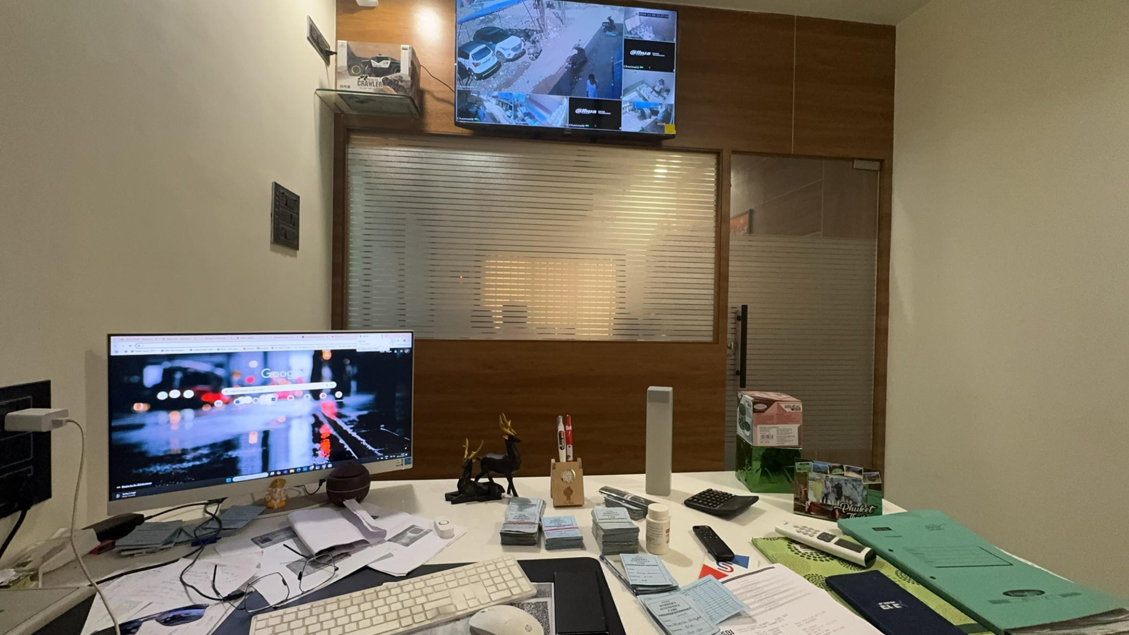 Office Environment 2